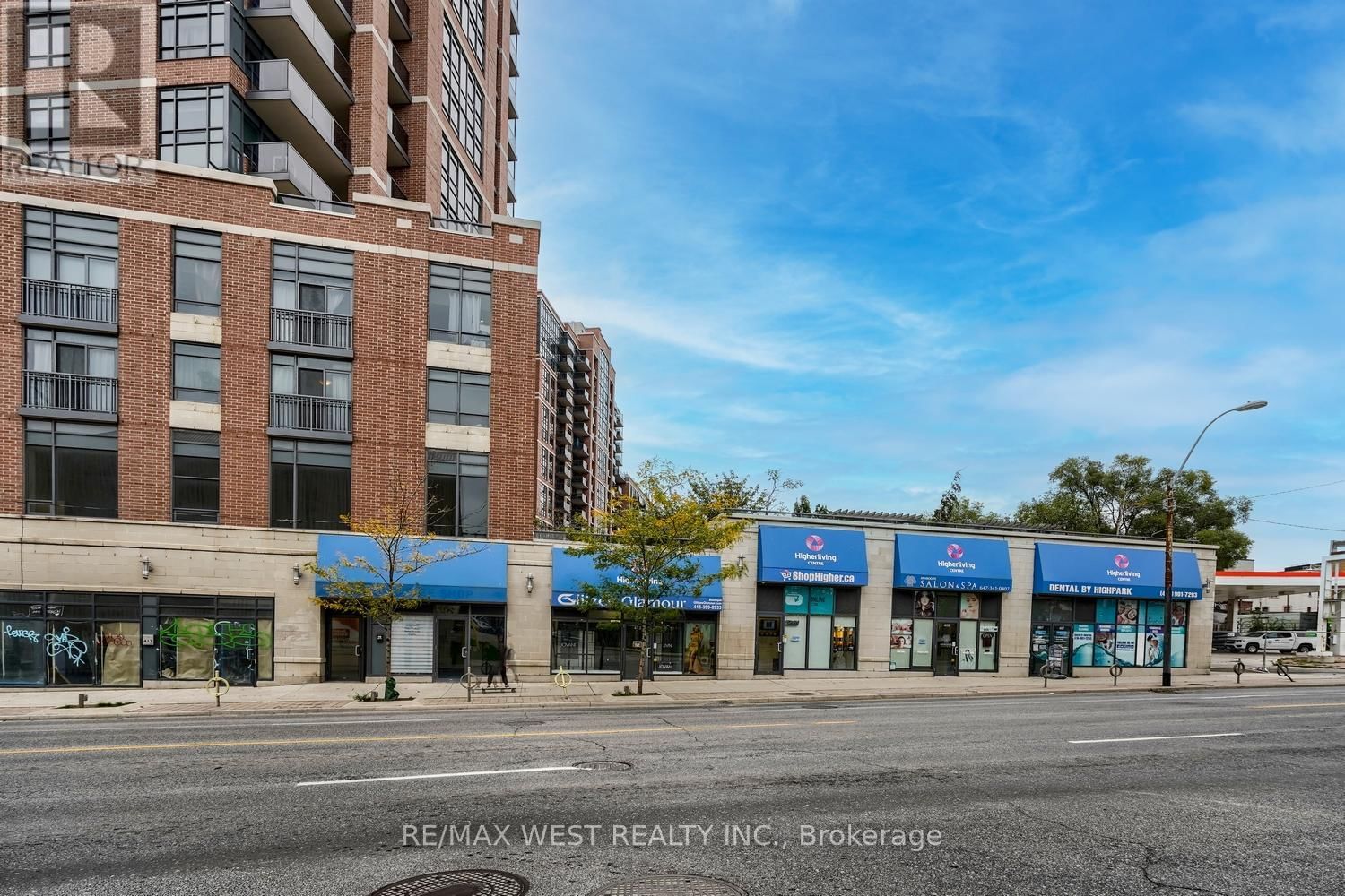 409 KEELE STREET Image 5