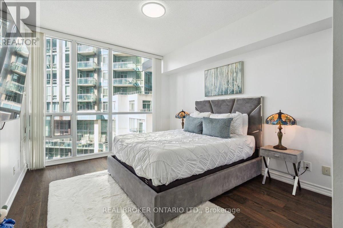 1111 - 223 WEBB DRIVE Image 8
