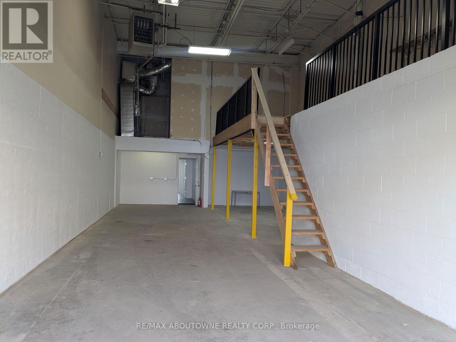 1 - 5125 HARVESTER ROAD Image 4
