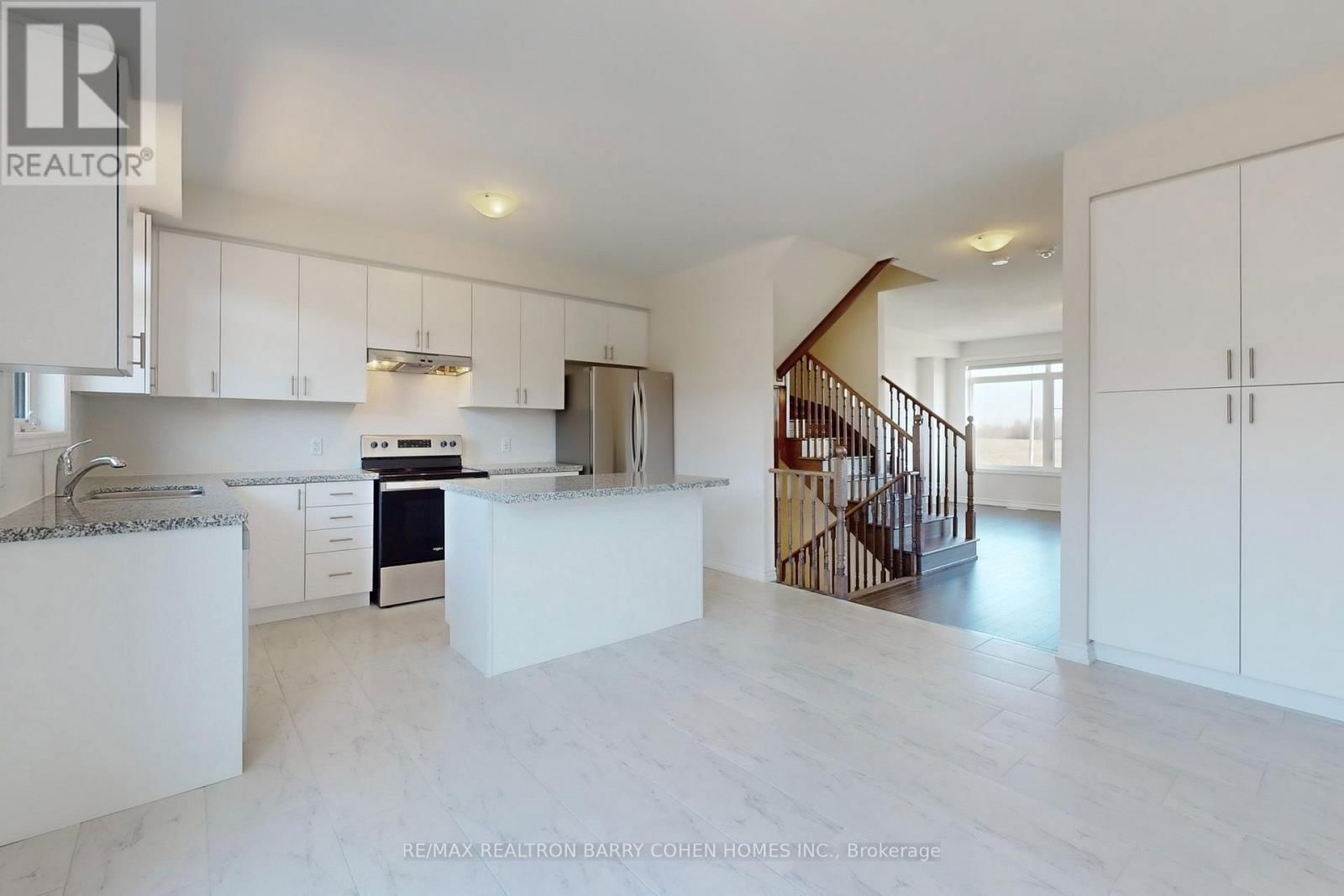 12218 MCLAUGHLIN ROAD Image 9