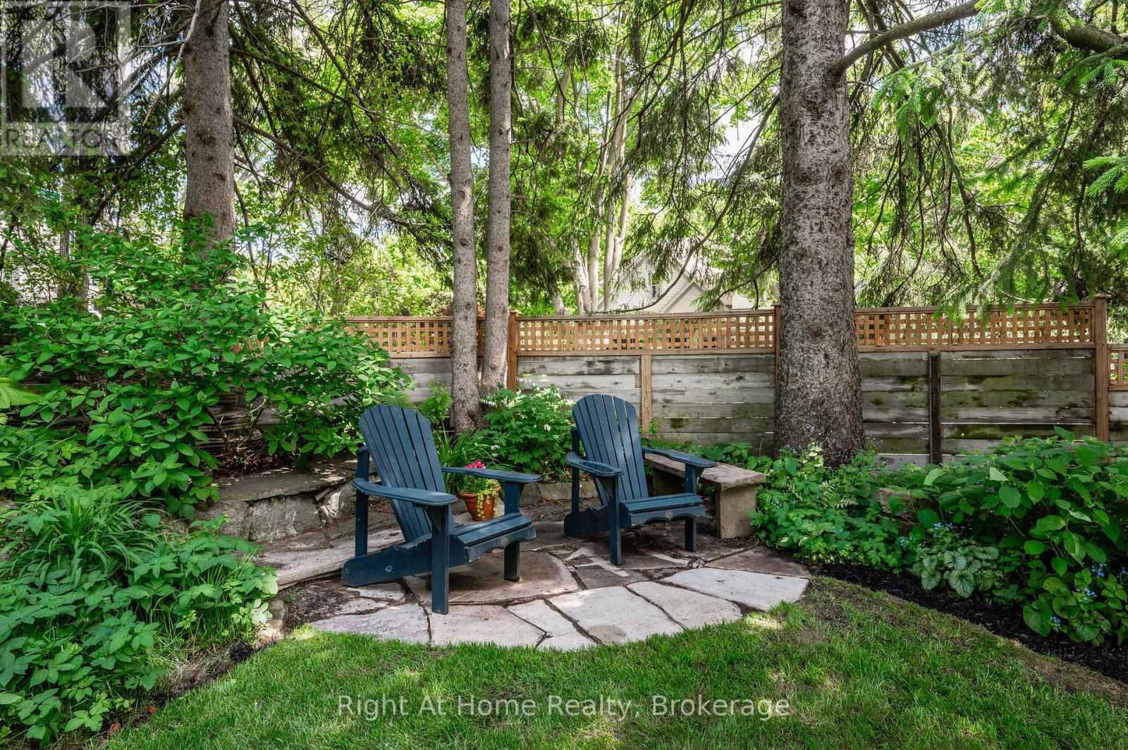 76 BROCK STREET WEST Image 34