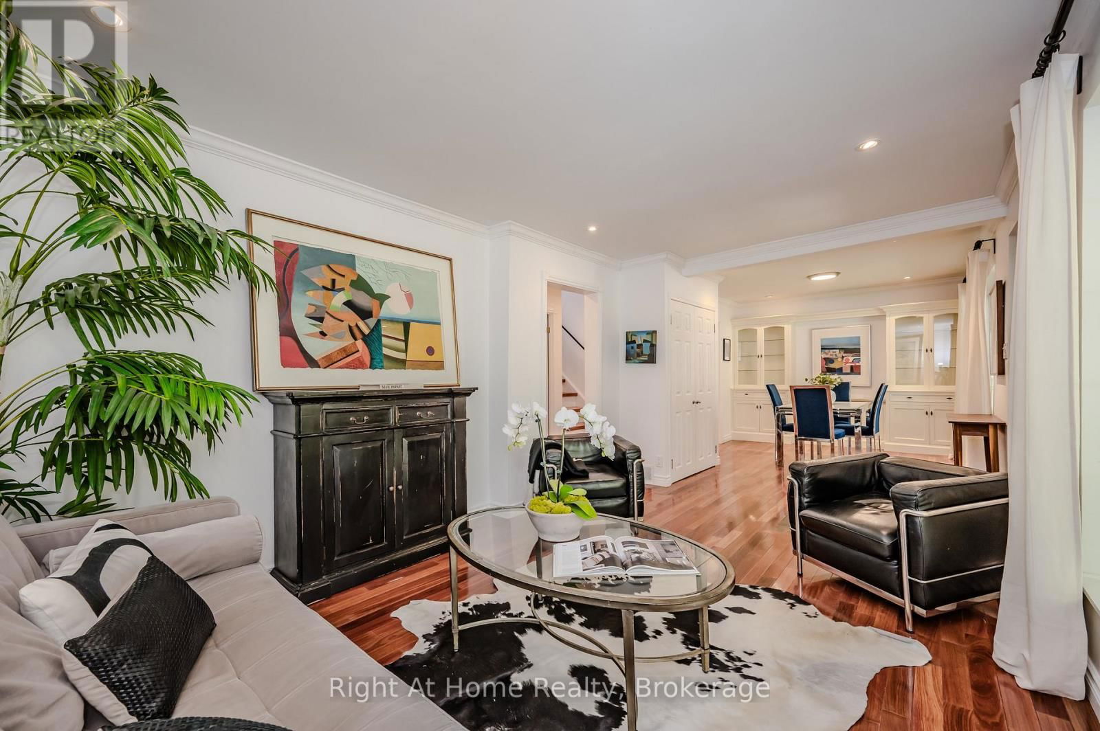 76 BROCK STREET WEST Image 6