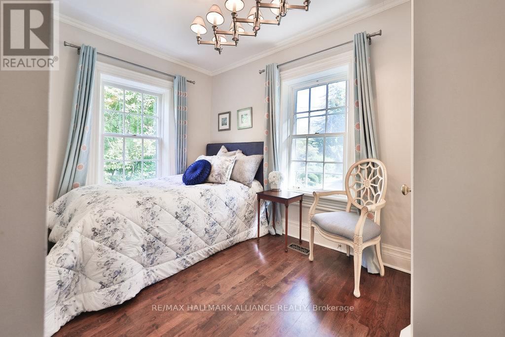 225 WILLIAM STREET Image 23