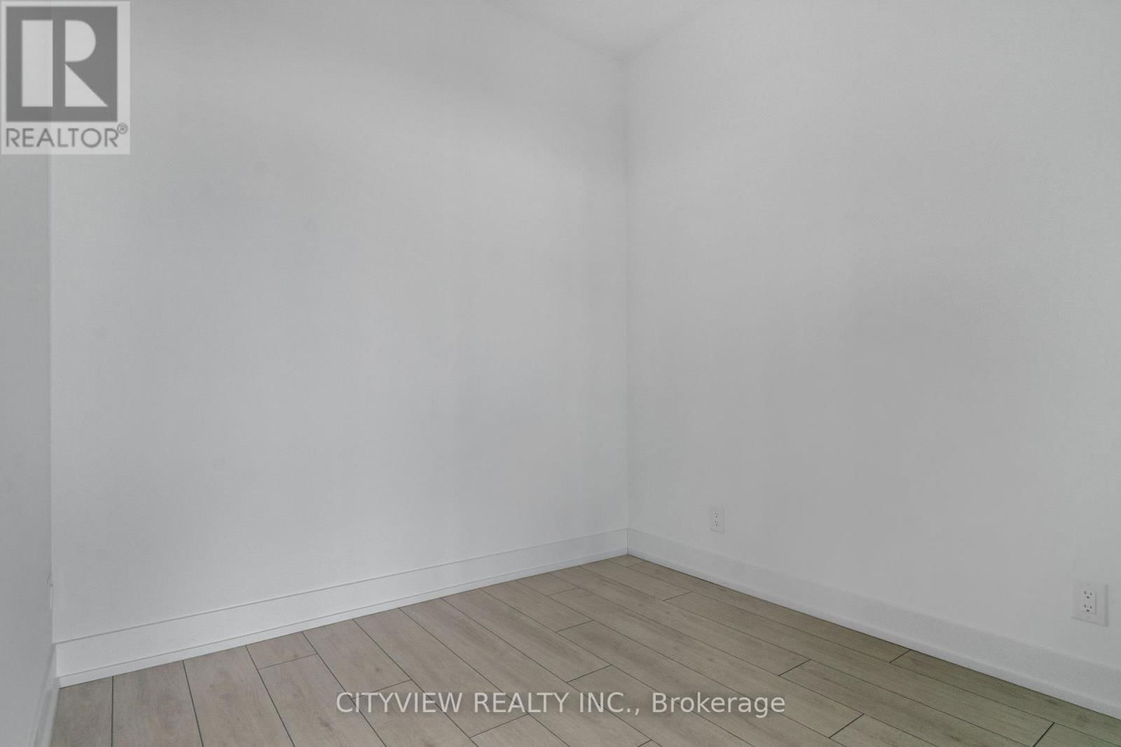 1104 - 270 DUFFERIN STREET Image 16