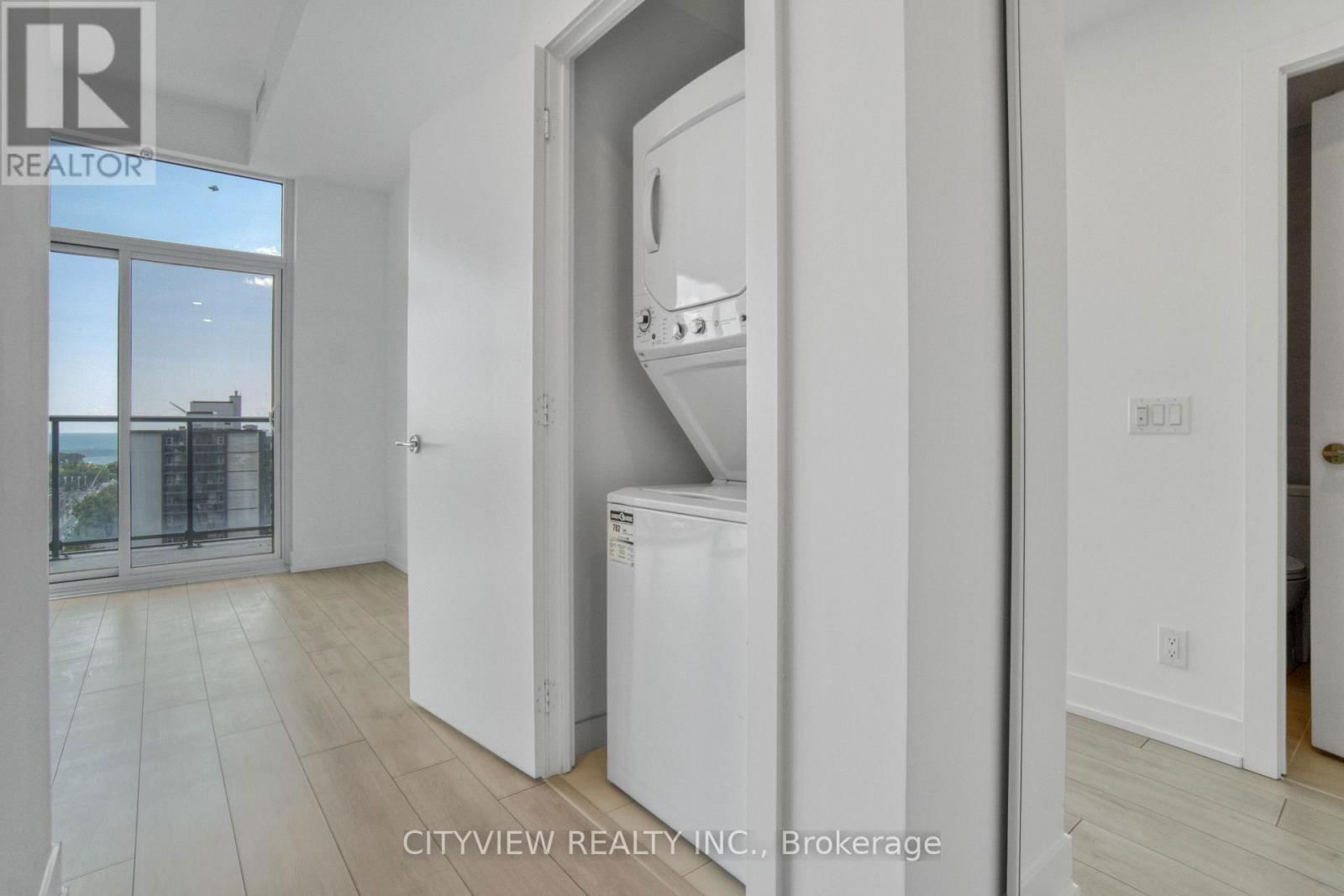 1104 - 270 DUFFERIN STREET Image 23
