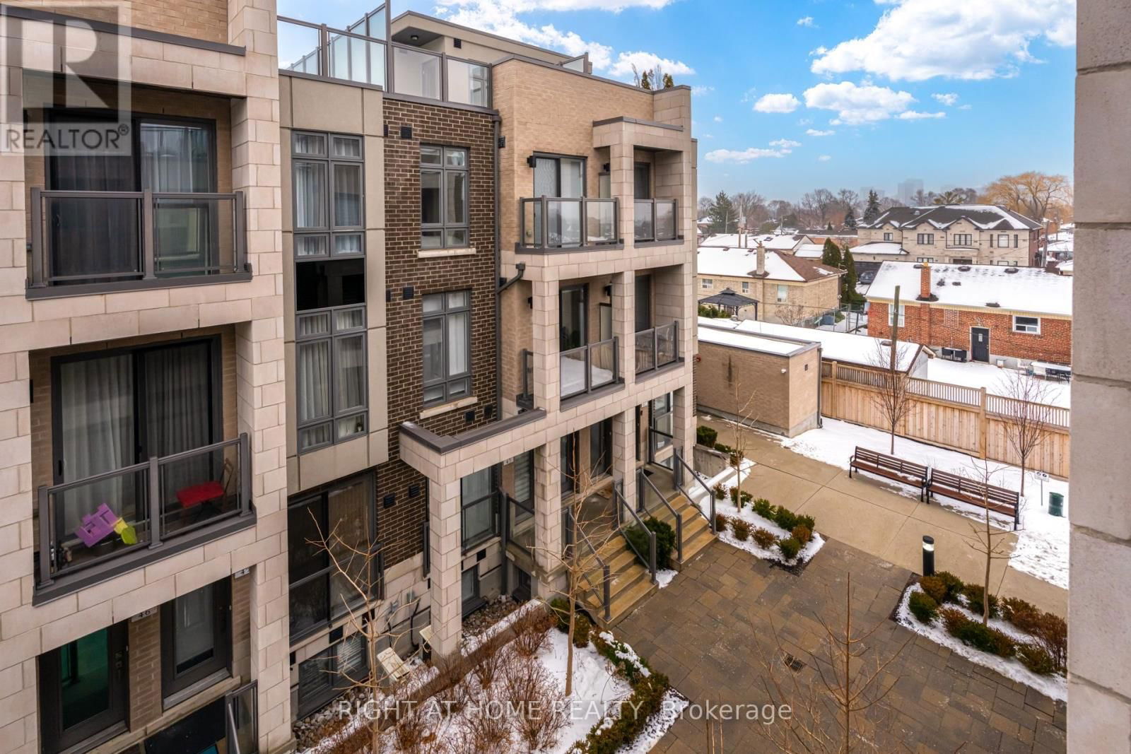52 - 719 LAWRENCE AVENUE WEST Image 36