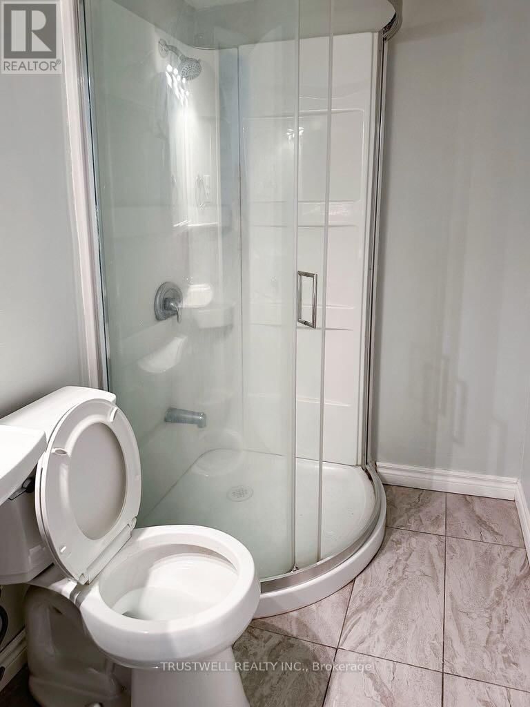 2528 EGLINTON AVENUE WEST Image 10