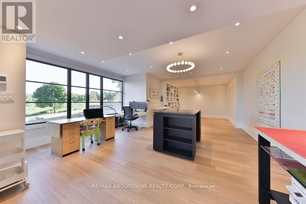6583 TWISS ROAD Image 33