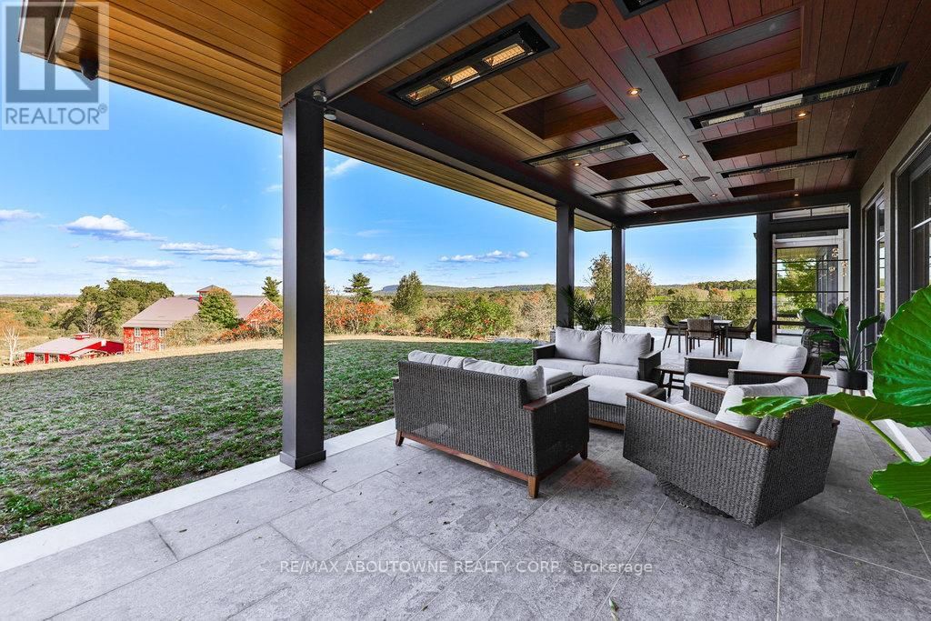 6583 TWISS ROAD Image 36