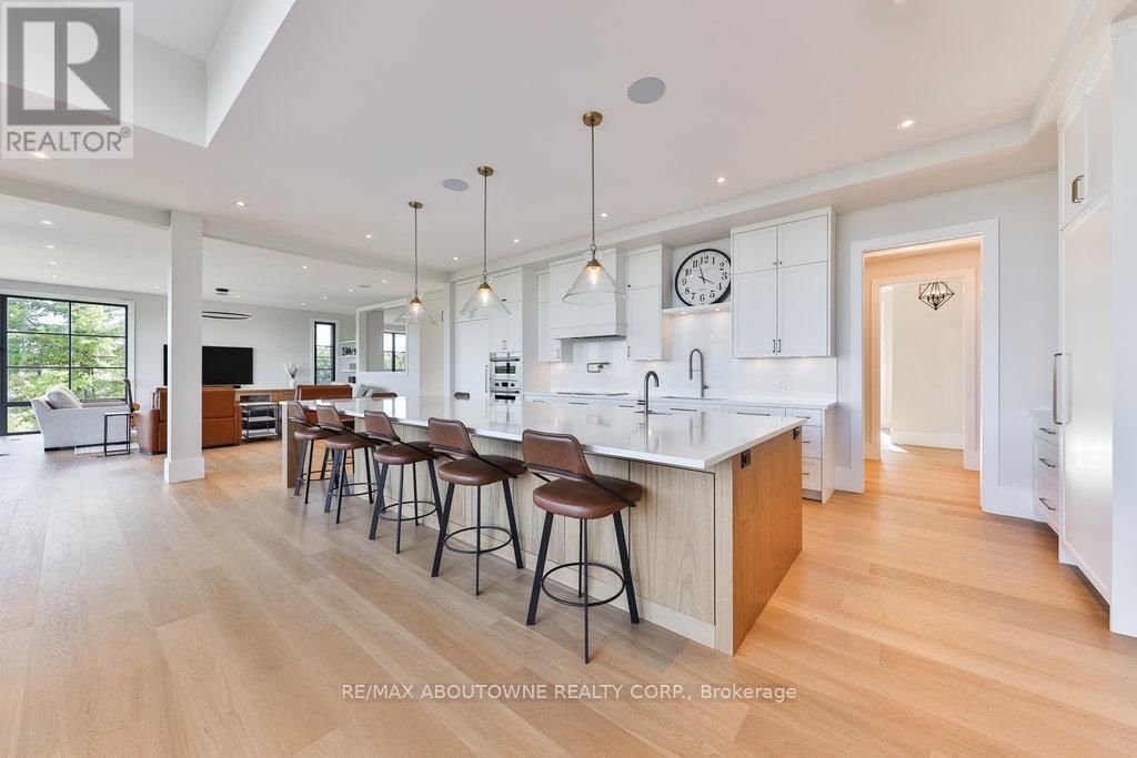 6583 TWISS ROAD Image 9