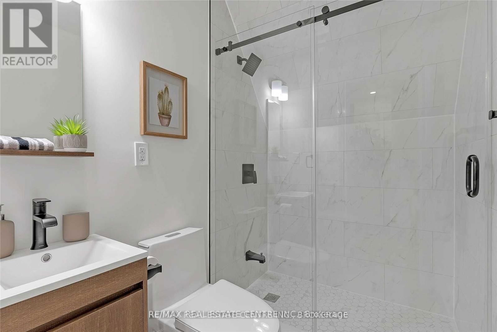 Loft - 76 SPRINGHURST AVENUE Image 22