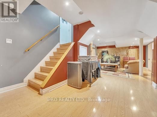 21 FLORENCE DRIVE Image 27