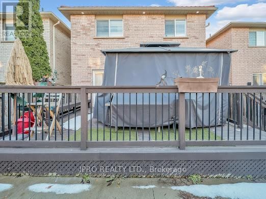 21 FLORENCE DRIVE Image 33