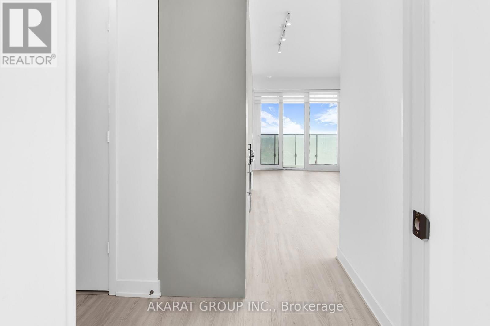 4809 - 3883 QUARTZ ROAD Image 13