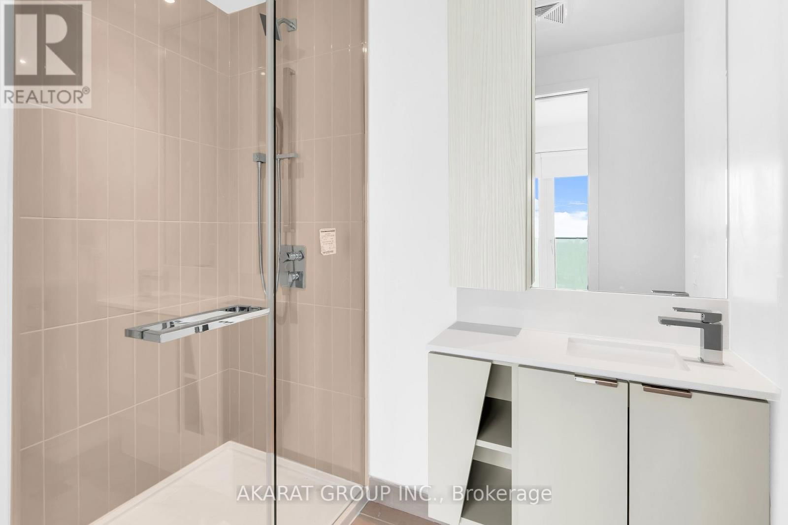 4809 - 3883 QUARTZ ROAD Image 32