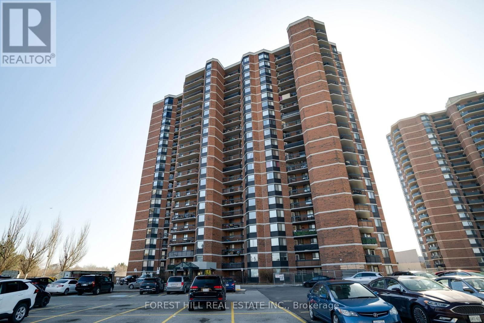 1811 - 236 ALBION ROAD Image 40