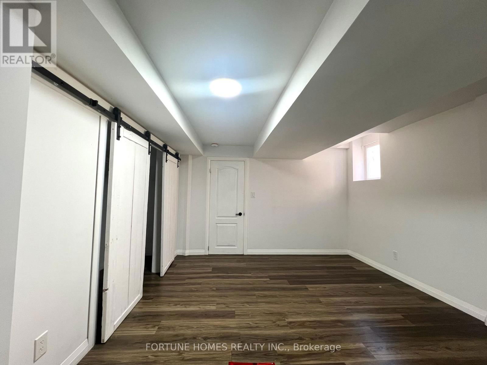 147 FRED YOUNG DRIVE Image 13