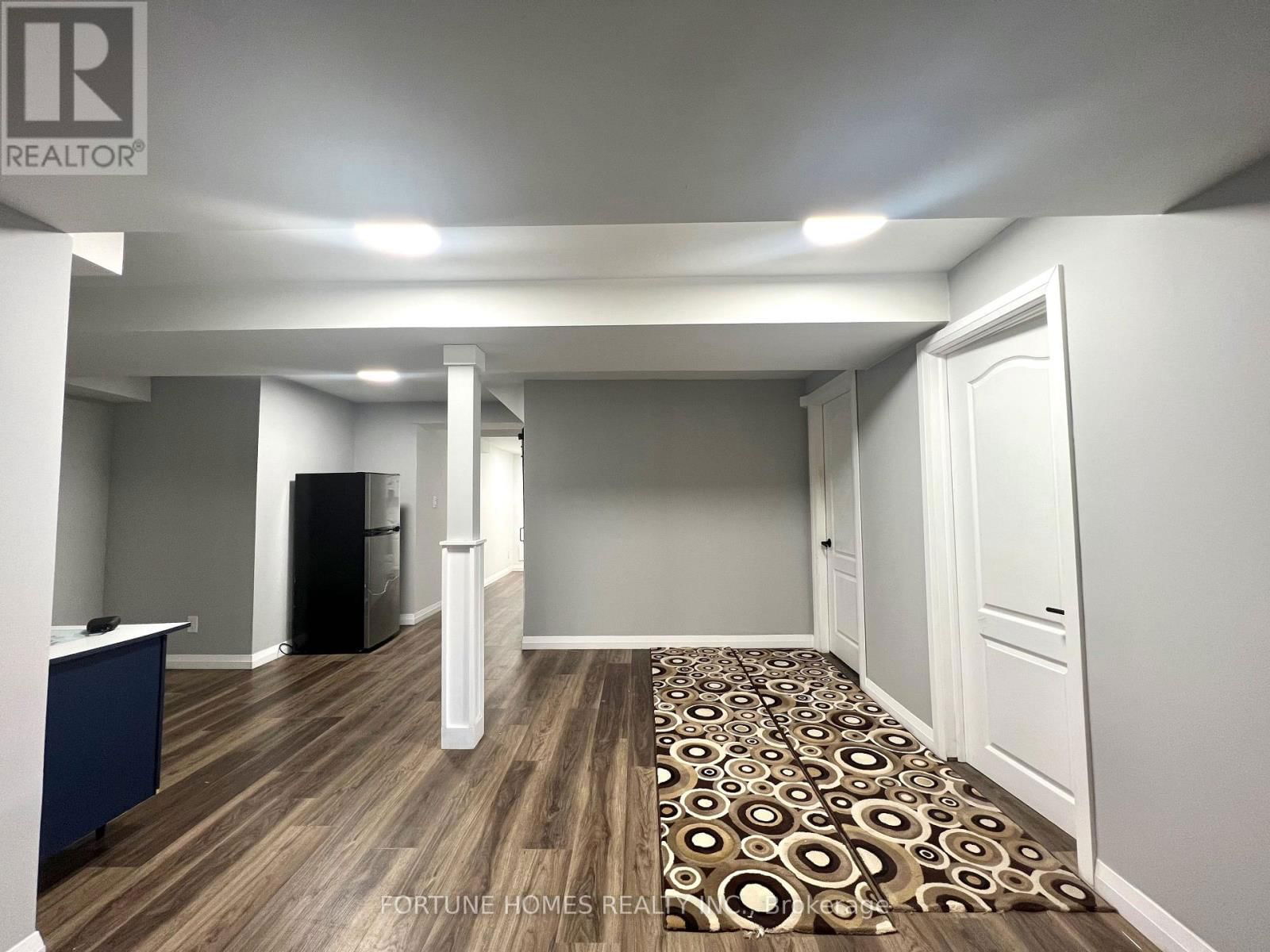 147 FRED YOUNG DRIVE Image 4
