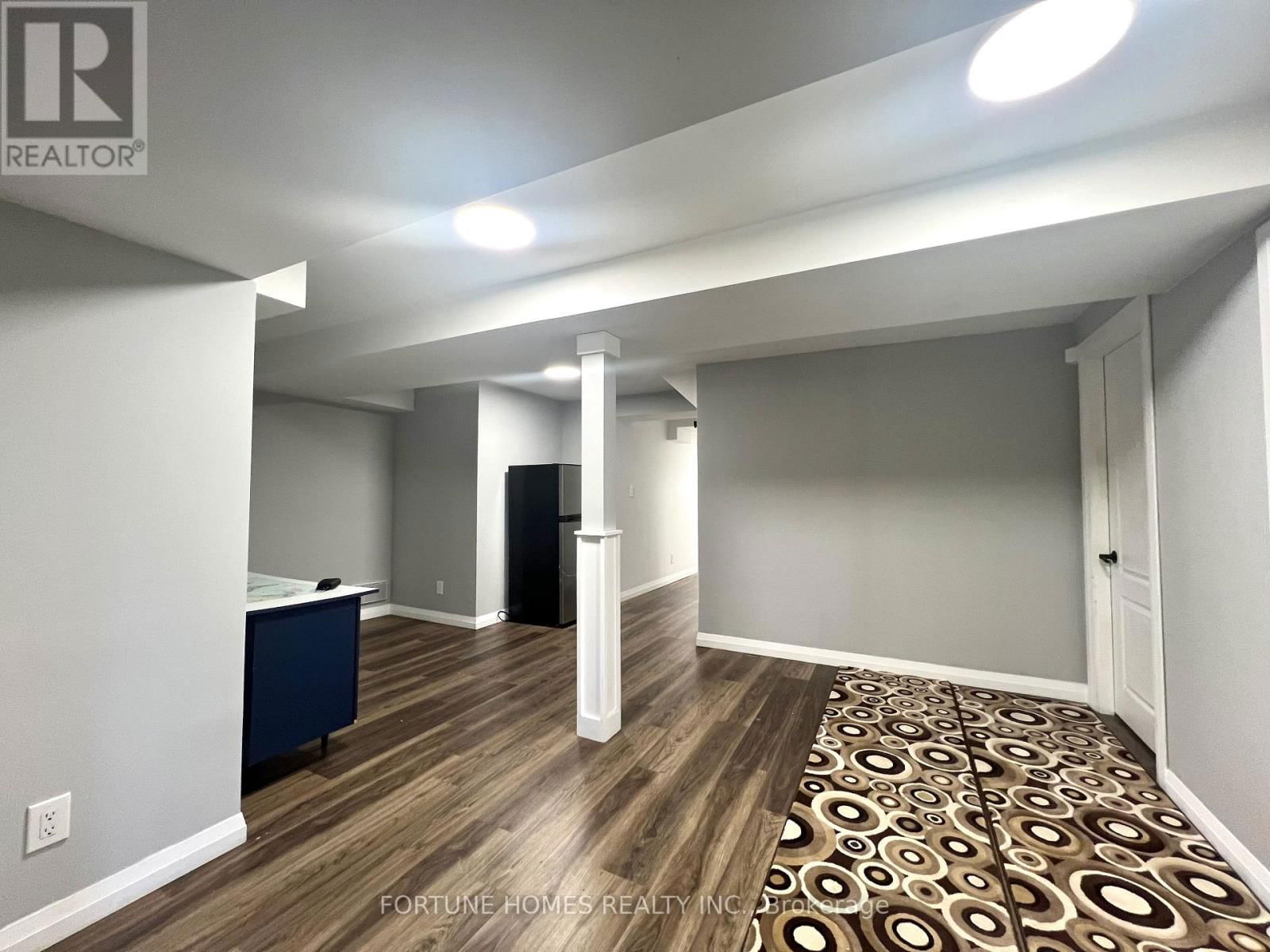147 FRED YOUNG DRIVE Image 5