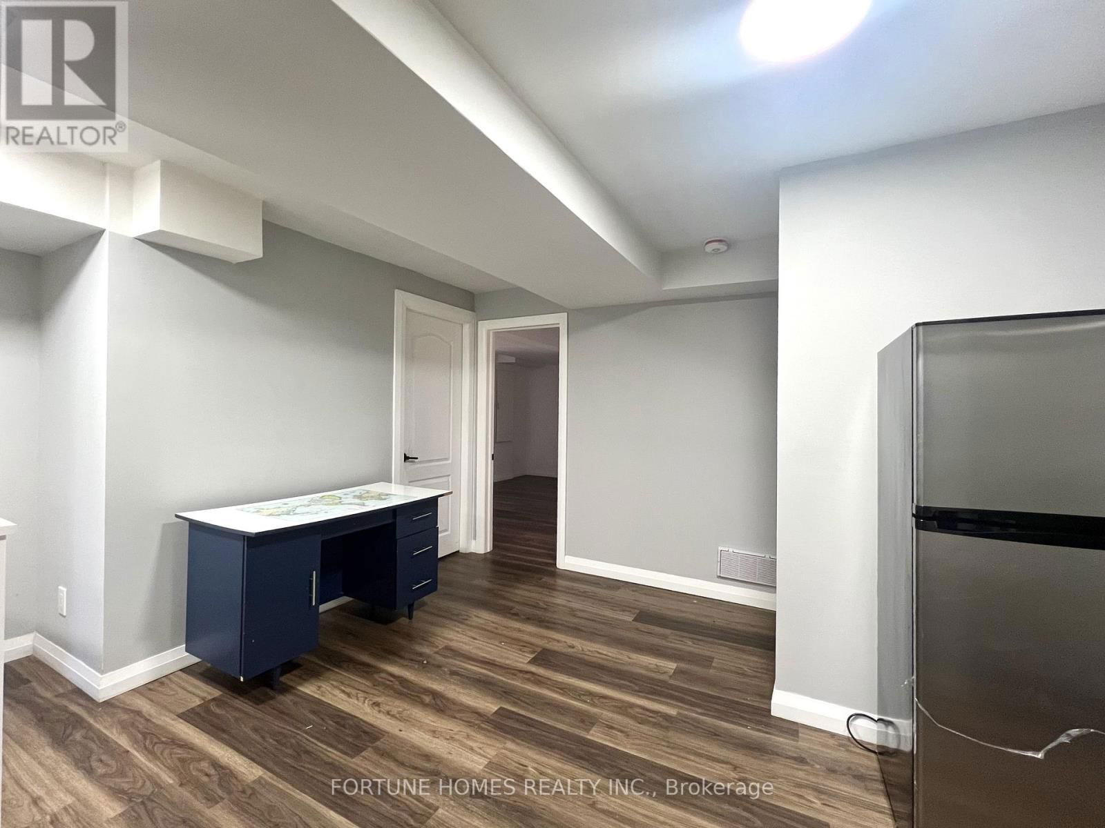 147 FRED YOUNG DRIVE Image 7