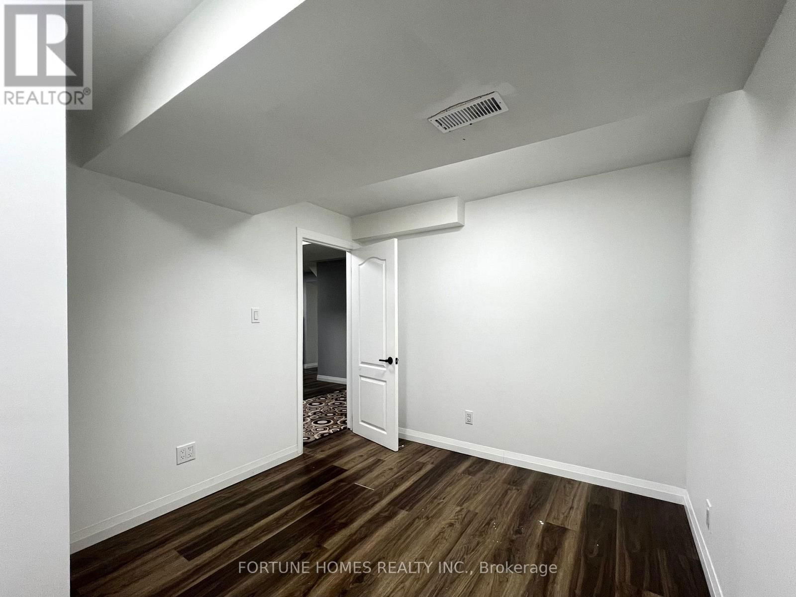 147 FRED YOUNG DRIVE Image 8