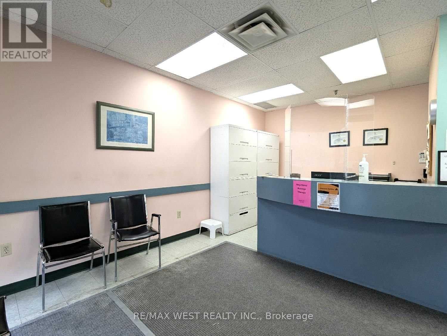 Unit 2 - 2468 EGLINTON AVENUE WEST Image 4