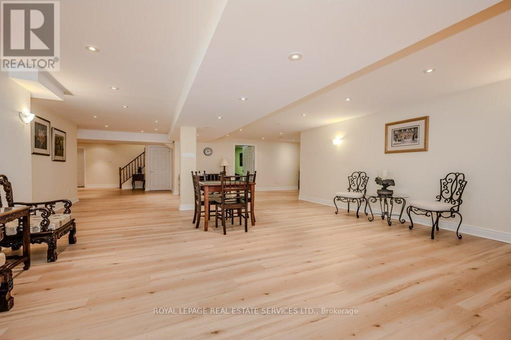 294 RAMBLER COURT Image 33