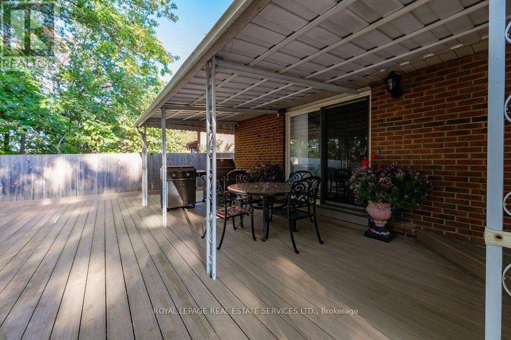 294 RAMBLER COURT Image 38