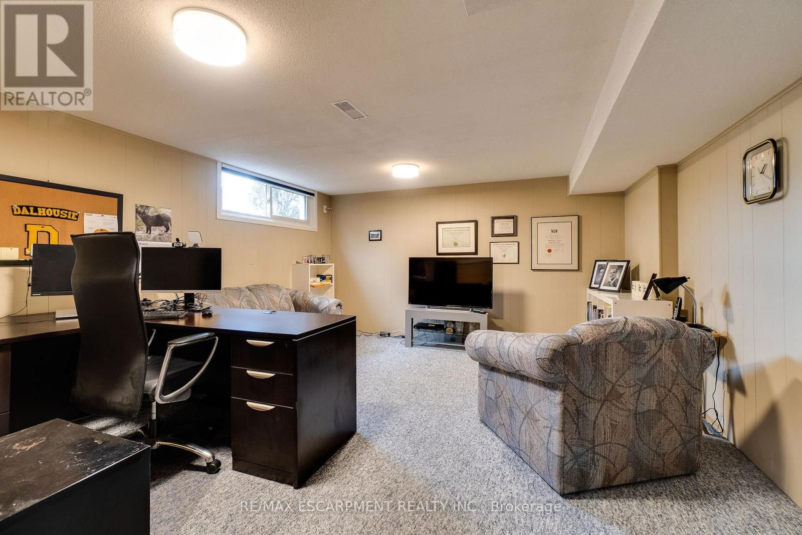 1435 ALFRED CRESCENT Image 39