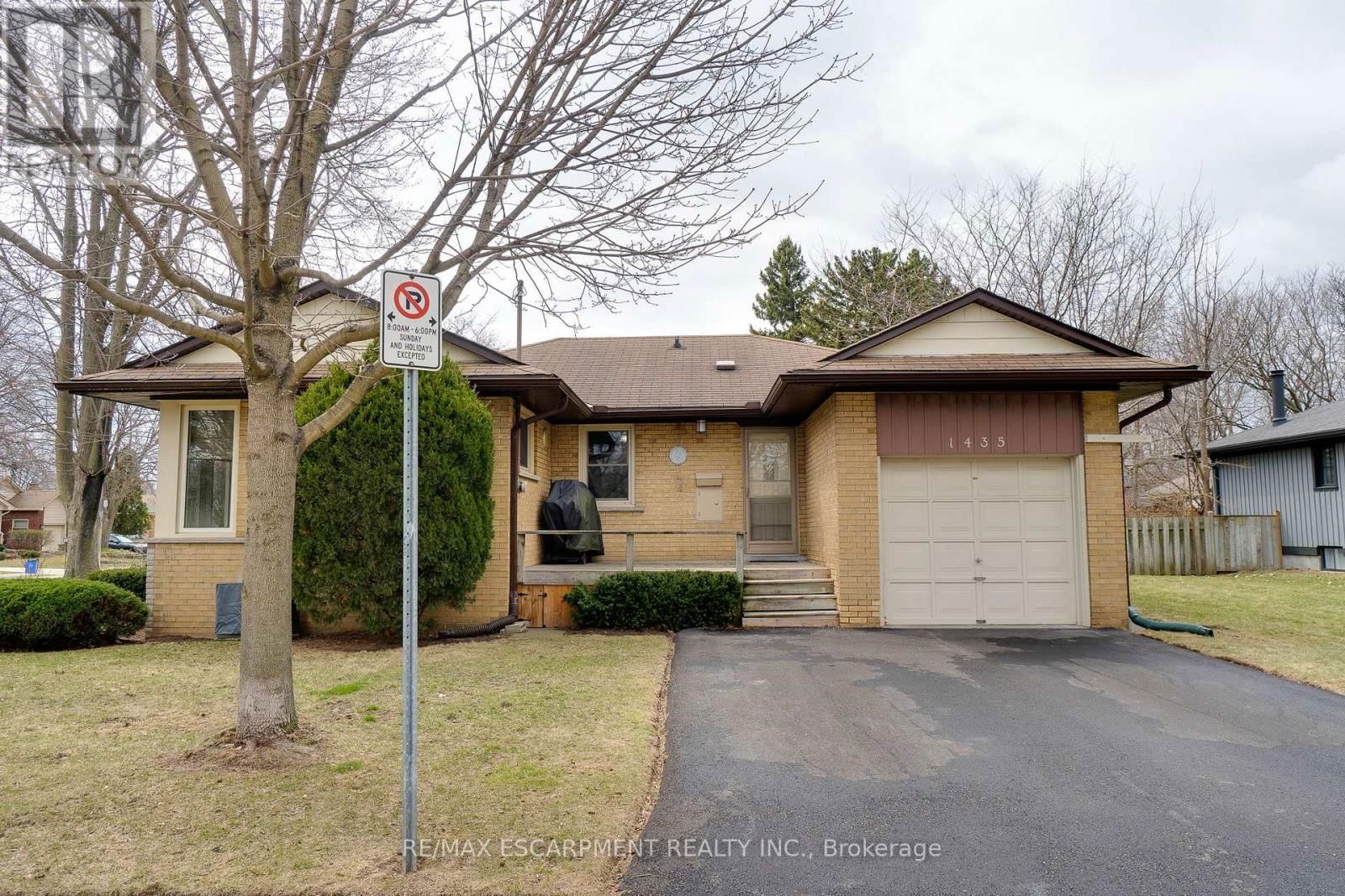 1435 ALFRED CRESCENT Image 44