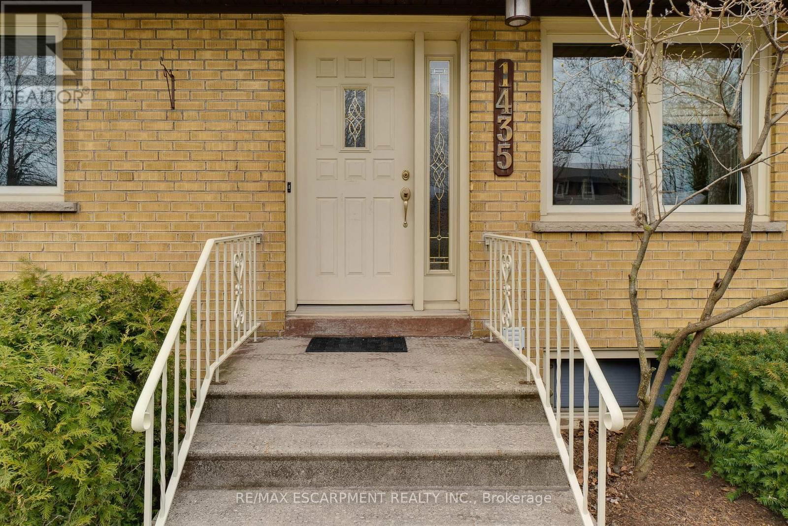 1435 ALFRED CRESCENT Image 6