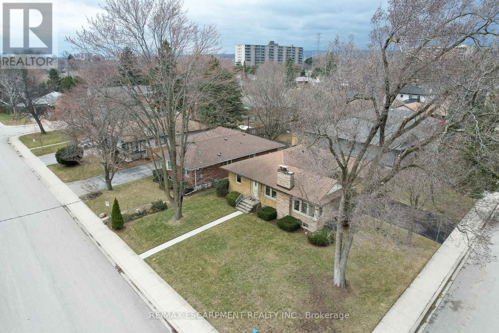 1435 ALFRED CRESCENT Image 8
