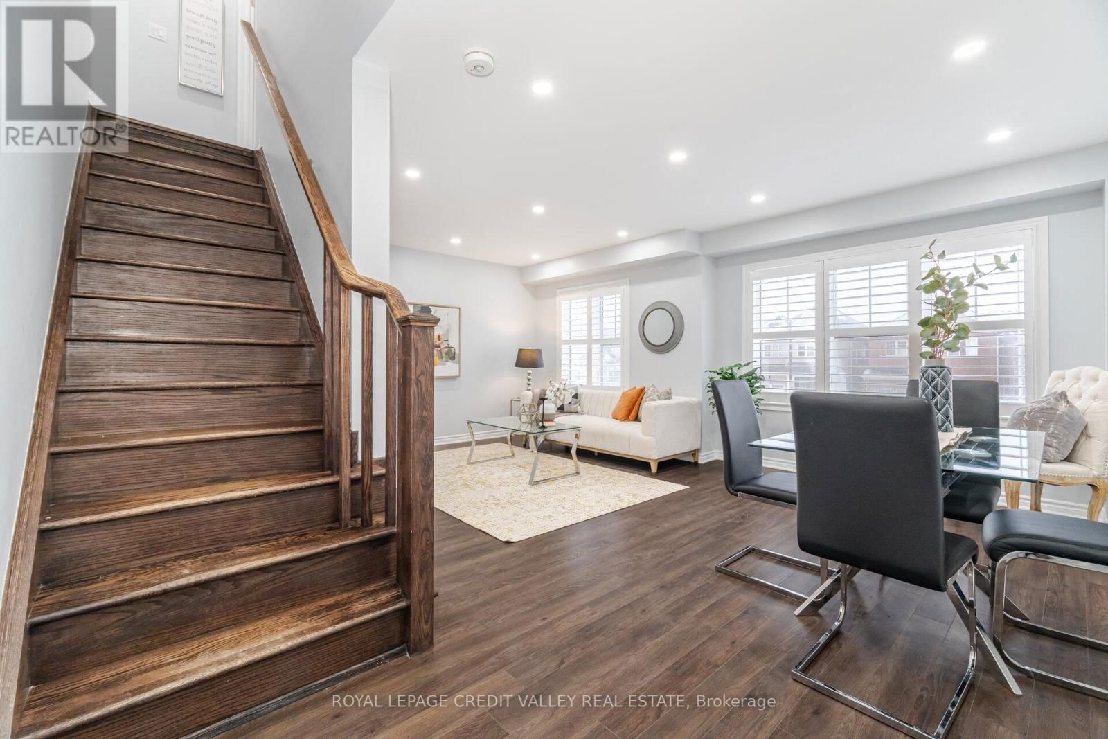 114 WHITLOCK AVENUE Image 28