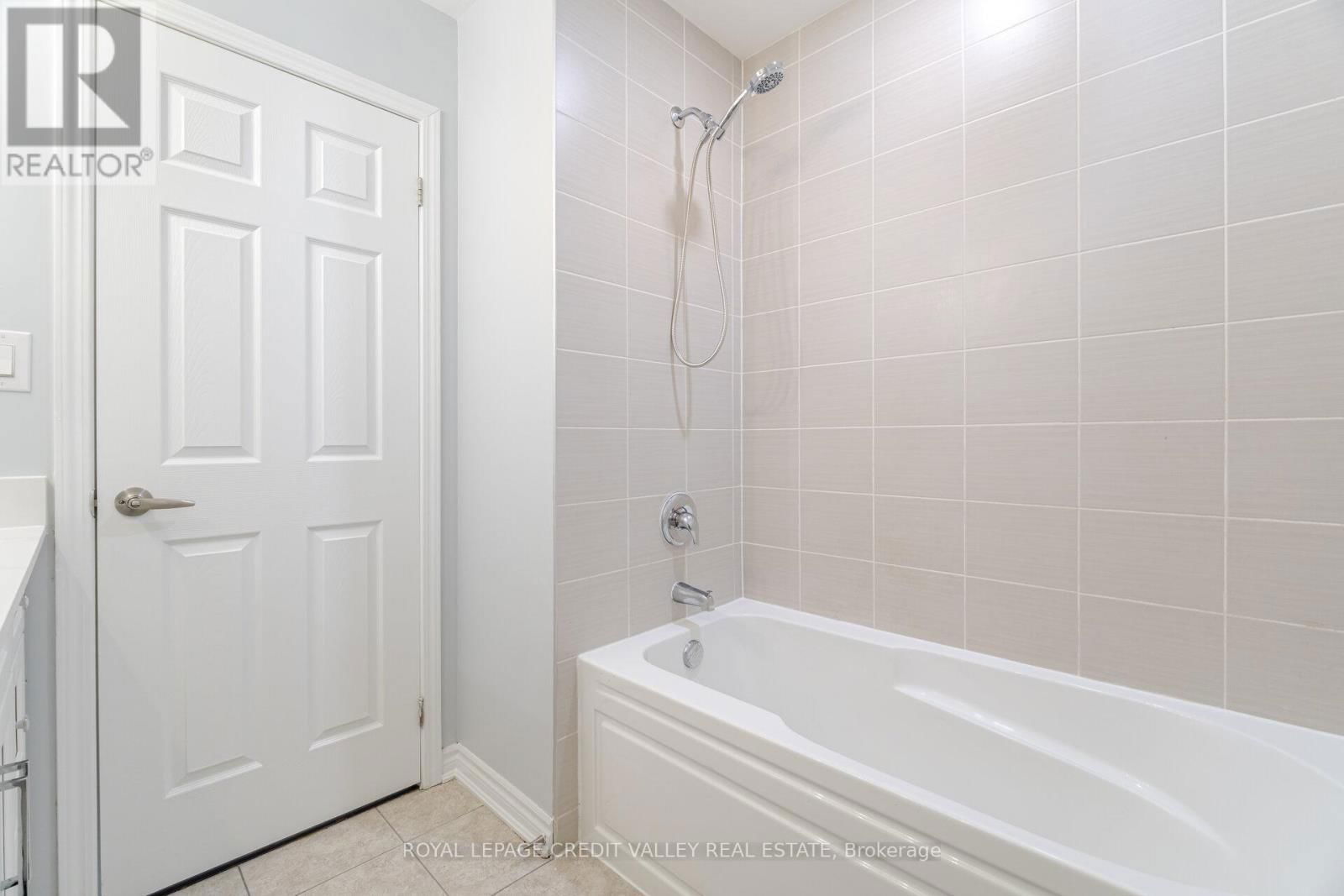 114 WHITLOCK AVENUE Image 43
