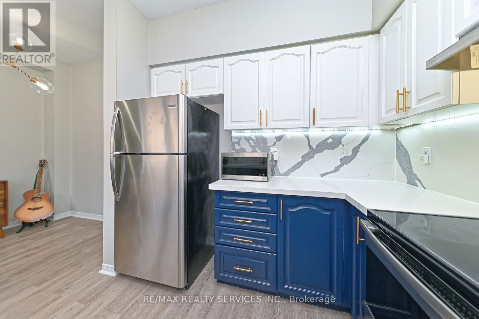 109 - 7035 REXWOOD ROAD Image 21