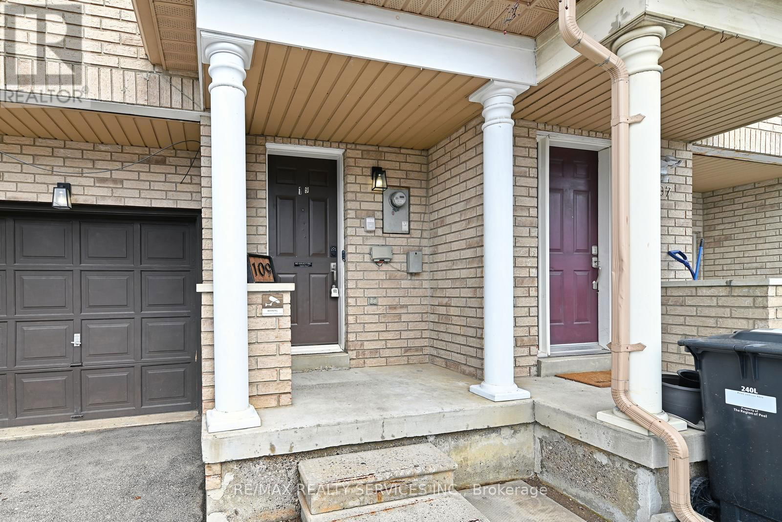 109 - 7035 REXWOOD ROAD Image 3