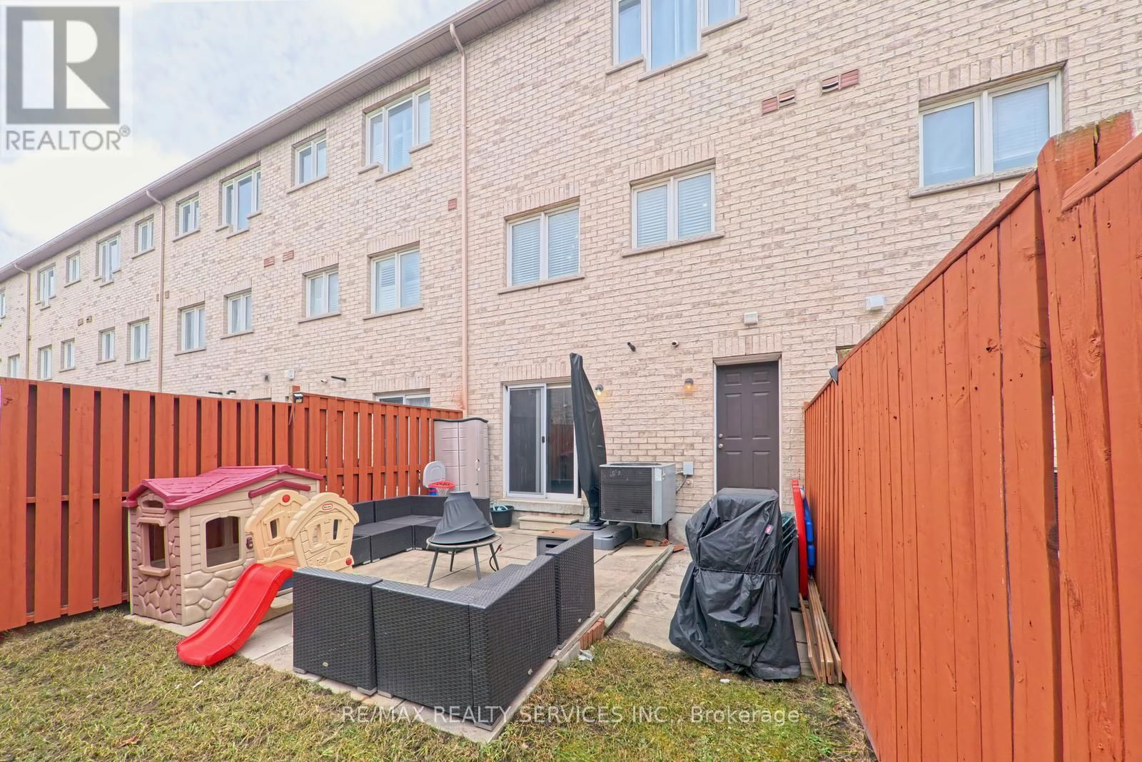 109 - 7035 REXWOOD ROAD Image 43