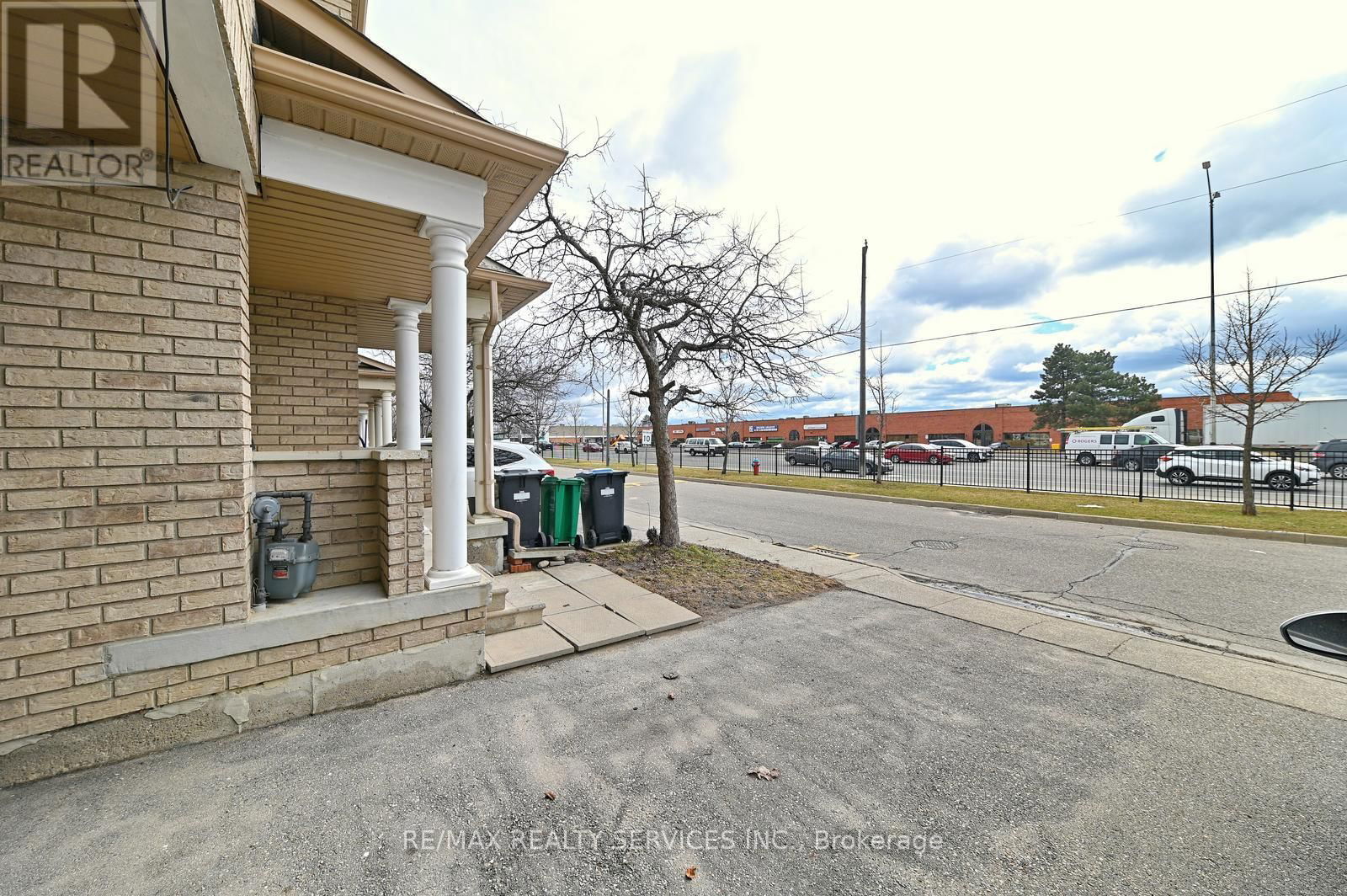 109 - 7035 REXWOOD ROAD Image 45