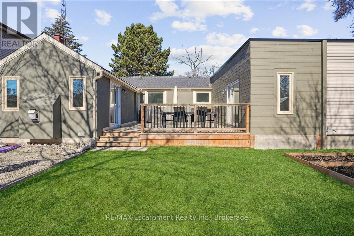 12 WASHINGTON AVENUE Image 16