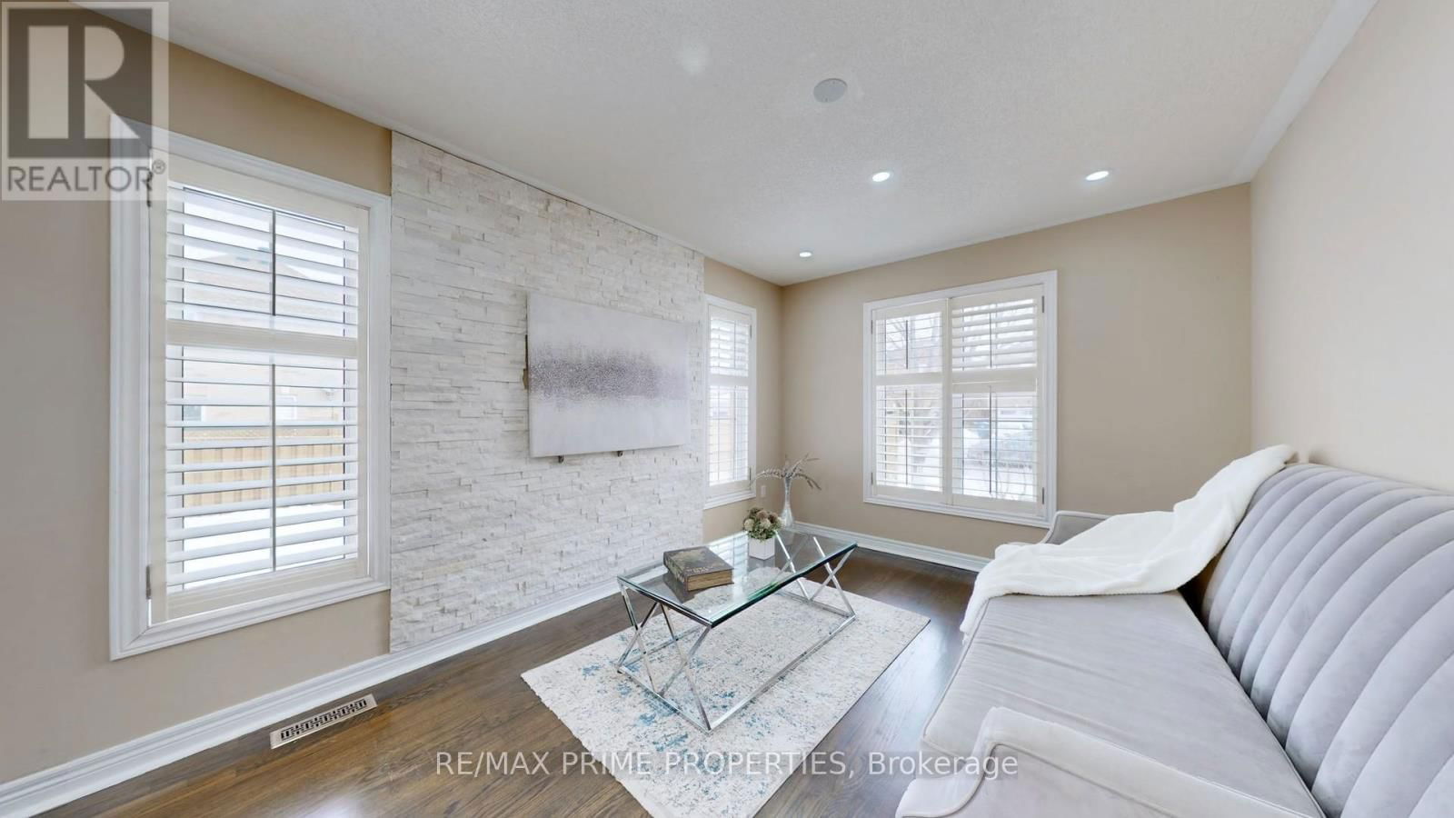 118 FAIRHILL AVENUE Image 9