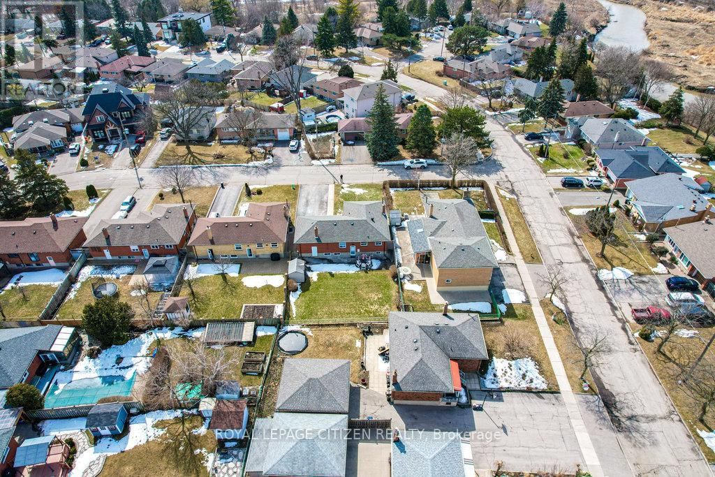 34 BELLEGLADE COURT Image 47