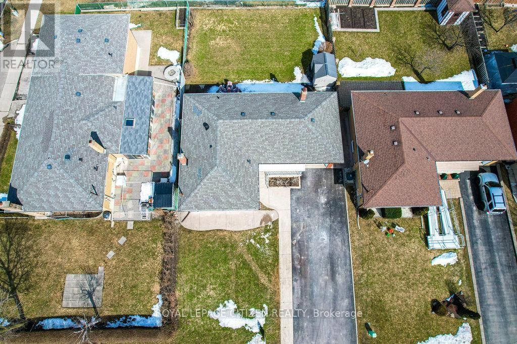 34 BELLEGLADE COURT Image 49