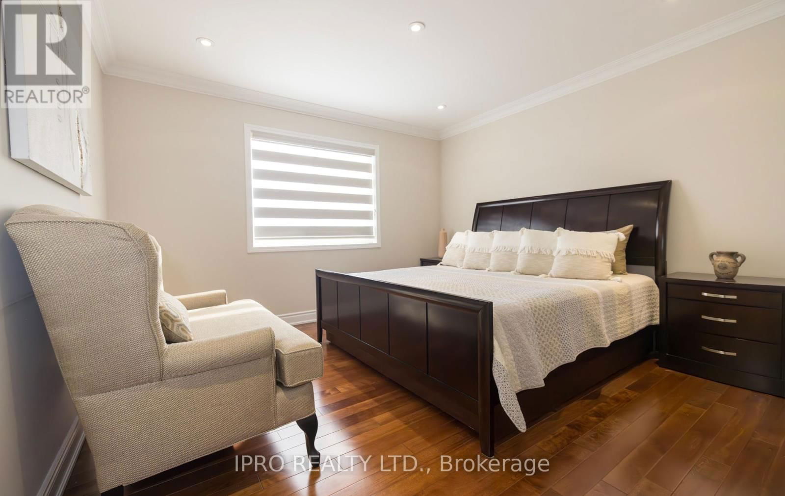 3 BALMY WAY Image 42