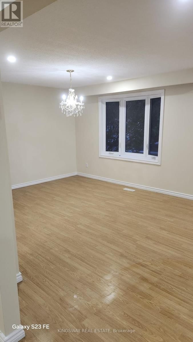 2401 AMBLECOTE LANE Image 15