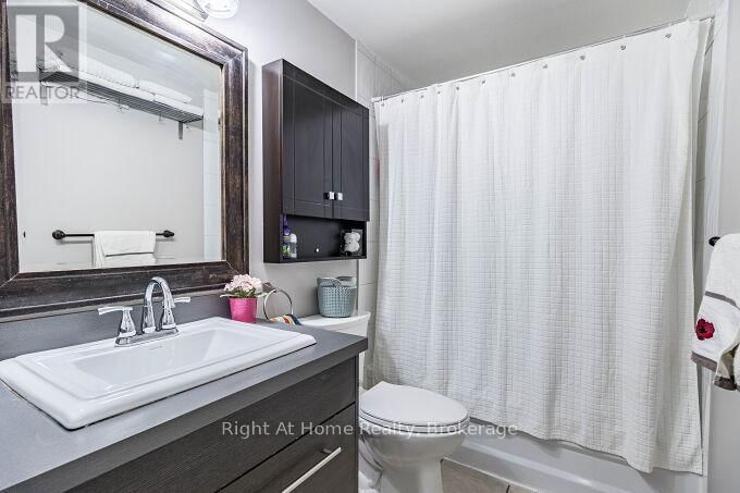 24 - 1528 LANCASTER DRIVE Image 19