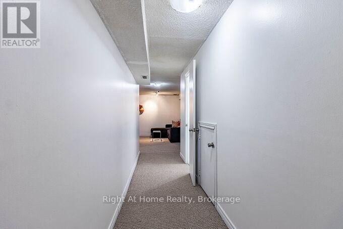 24 - 1528 LANCASTER DRIVE Image 27