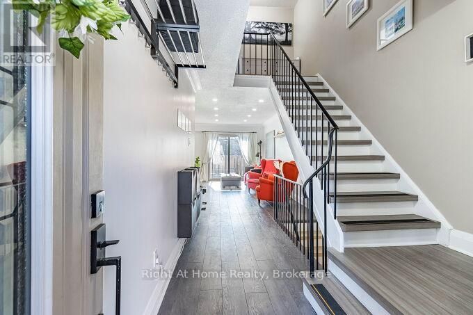 24 - 1528 LANCASTER DRIVE Image 3