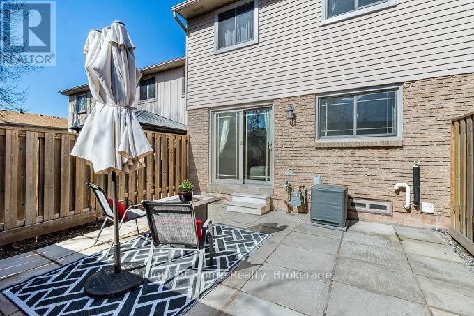 24 - 1528 LANCASTER DRIVE Image 34
