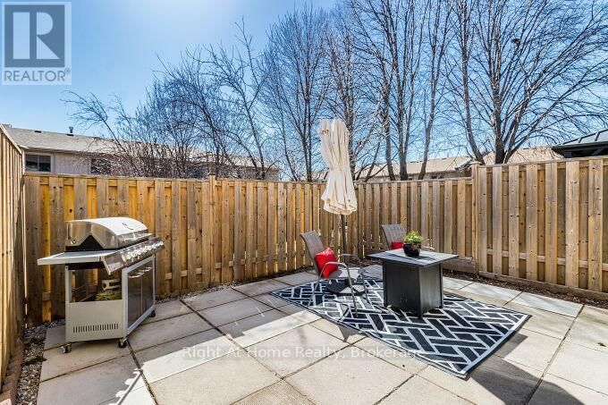 24 - 1528 LANCASTER DRIVE Image 41