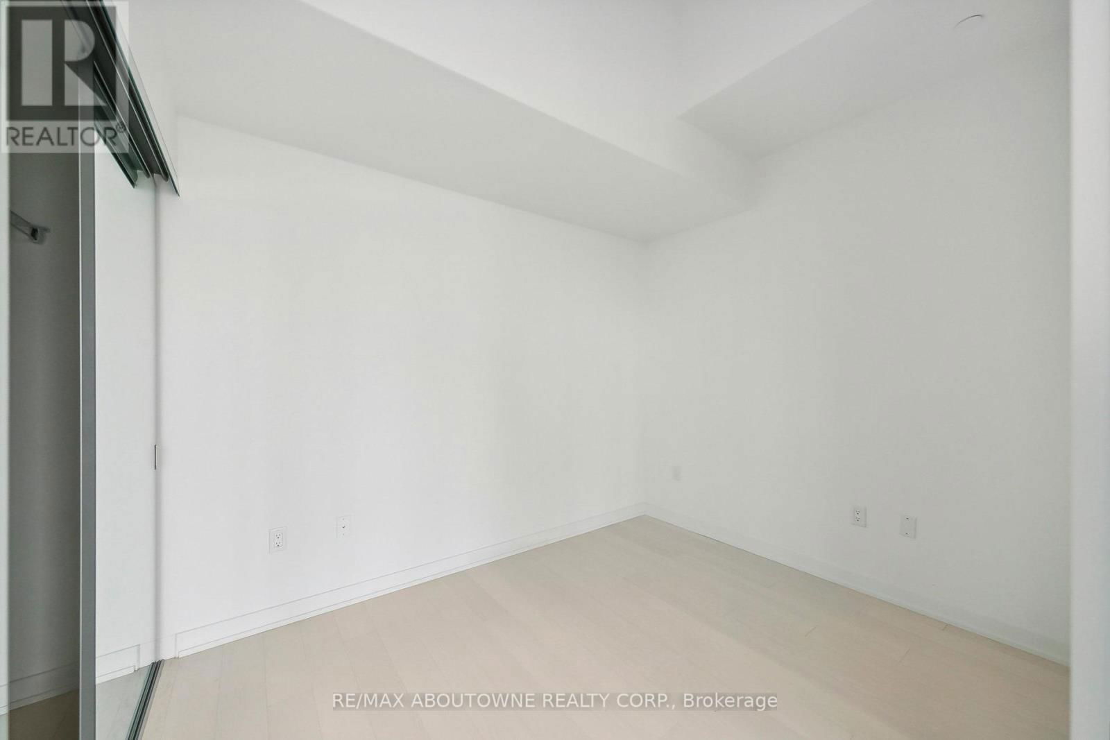 6001 - 3883 QUARTZ ROAD Image 16
